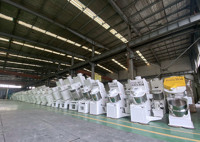 混合造粒機(jī) 混合造粒機(jī)